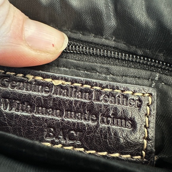 Brown Genuine Italian Leather Crossbody Bag - Picture 3 of 4